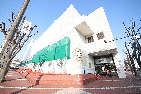 東急ストア中央林間店まで487m