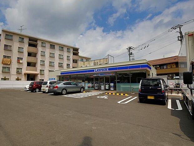 ローソン瀬谷4丁目店まで855m