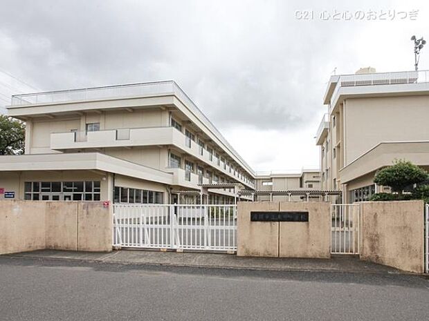座間市立東原小学校まで500m