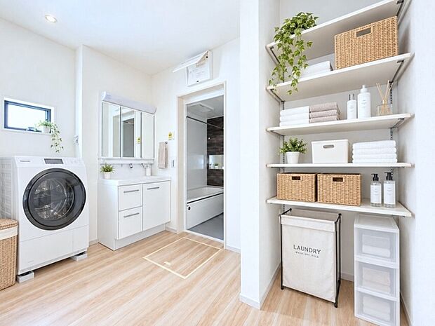 本画像はCGで作成しており、実際に現地に家具は置かれておりません。また、価格に家具は含まれておりません。