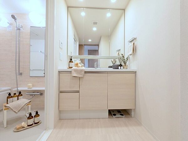 本画像はCGで作成しており、実際に現地に家具は置かれておりません。また、価格に家具は含まれておりません。