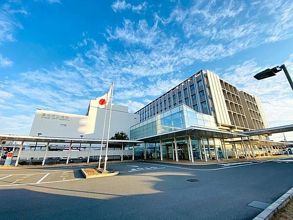 厚木市立病院まで1358m