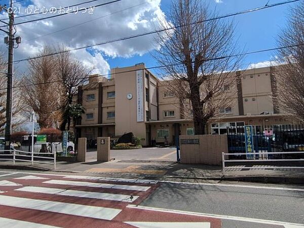 大和市立大和中学校まで870m