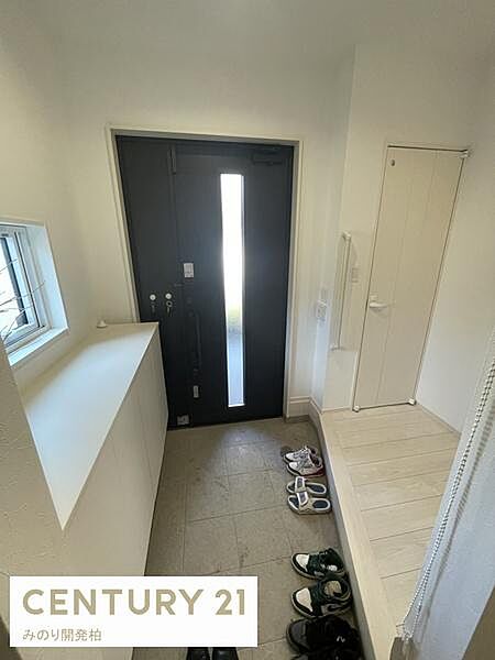 あると嬉しい人気の土間収納付きです