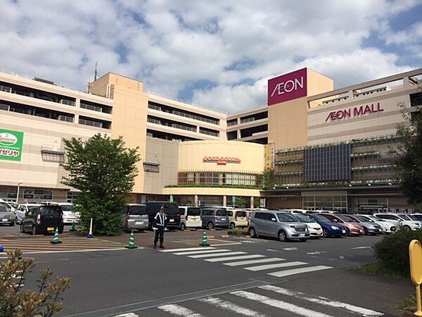 イオン柏店まで2000m