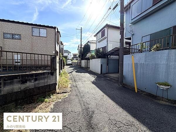 北東側4.5m私道