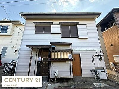 外観:買物施設が徒歩圏内の便利な立地 外観:買物施設が徒歩圏内の便利な立地