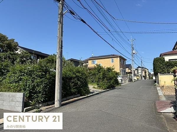 近隣に公園も多くお子さまも元気に遊べます