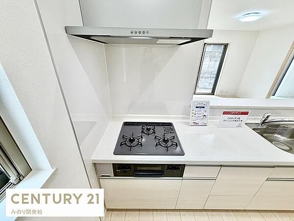 お手入れのしやすいビルトイン型コンロ