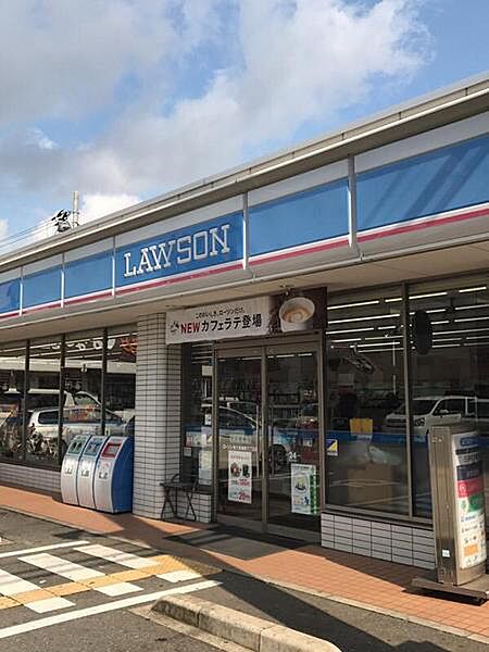 ローソン東大阪末広町店まで247m