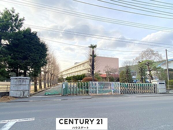 上三川町立上三川中学校まで1394m