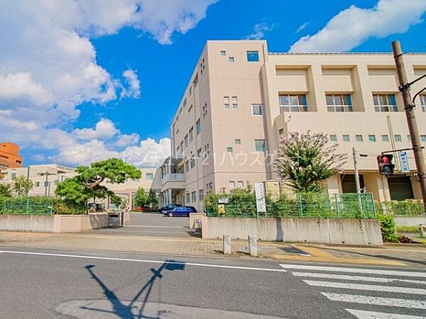 宇都宮市立旭中学校まで1828m