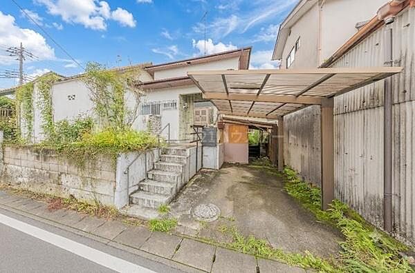 51坪なので、住宅もゆったりと建てられ、駐車場も確保しやすい。