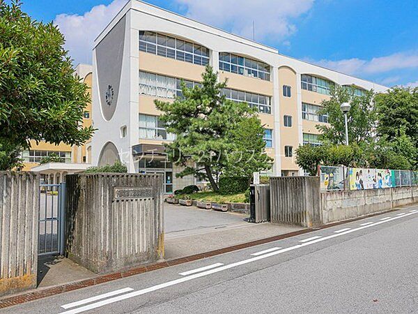宇都宮市立若松原中学校まで2123m