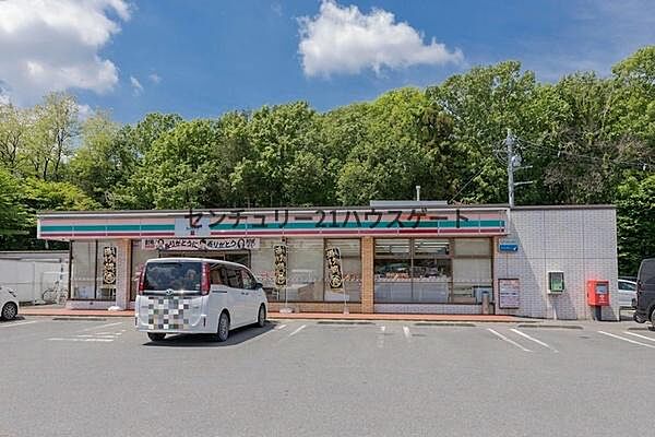 セブン-イレブン 宇都宮下栗新4号南店まで1970m