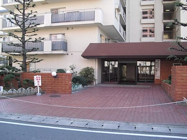 エントランスを拡大表示