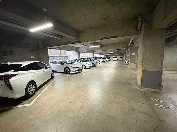 駐車場を拡大表示