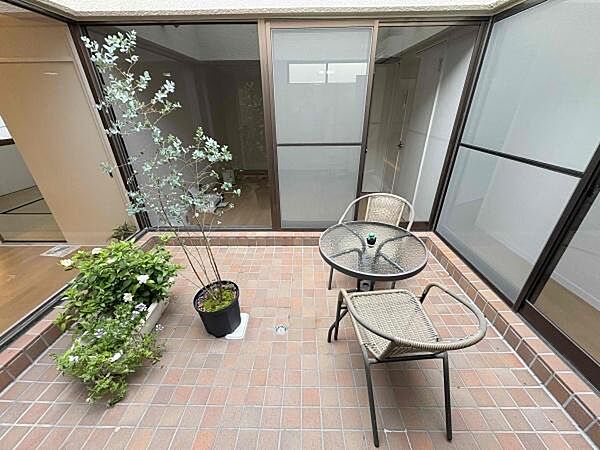室内を拡大表示