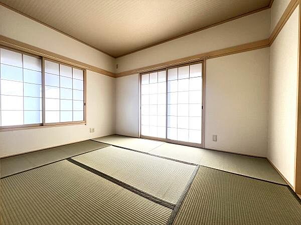 来客時はもちろん小さなお子様が安心して遊べるスペースにも♪