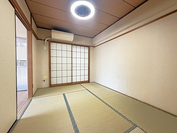 来客時はもちろん小さなお子様が安心して遊べるスペースにも♪
