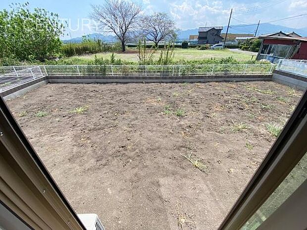 リビングからの眺望です。