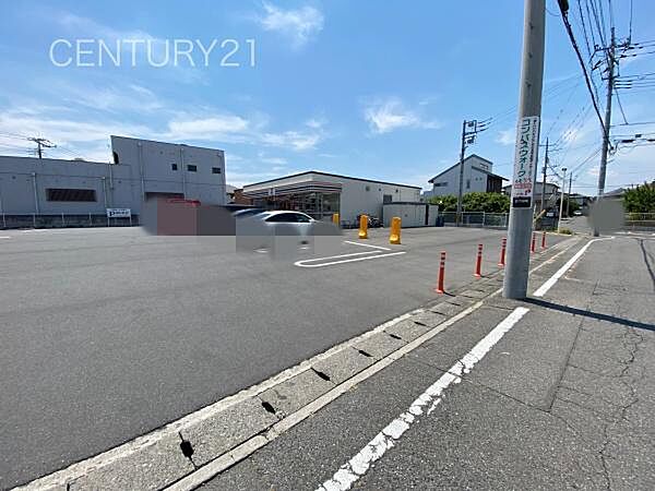 セブンイレブン前橋北代田町店まで979m