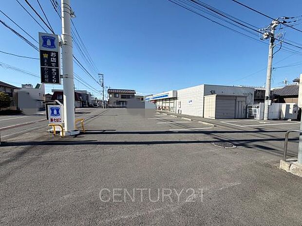 ローソン高崎上中居店まで1568m
