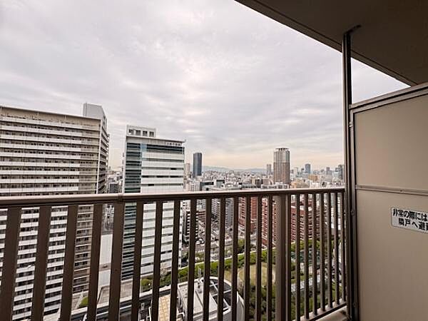 西向きのバルコニー