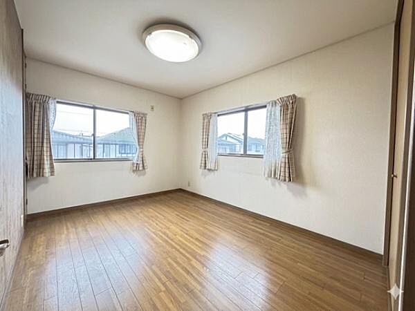 ＡＩにより動産撤去加工をしています　2階洋室6帖