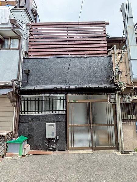 外観：327002774060