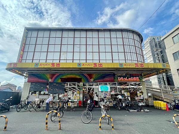 スーパー玉出今里店まで443m