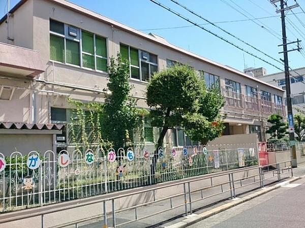 大阪市立東中本幼稚園まで365m