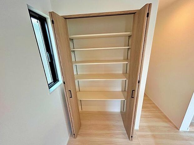 嬉しいパンドリーがあります!