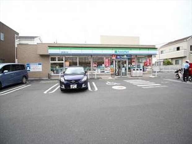 ファミリーマート海老名東柏ヶ谷店まで1118m