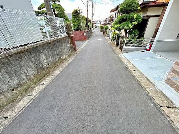 前面道路は4ｍ
