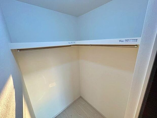 大容量のウォークインクローゼット！