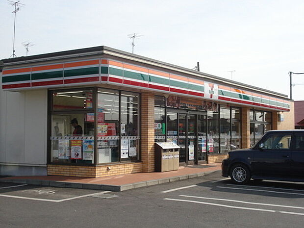 セブンイレブン愛川中津店まで839m