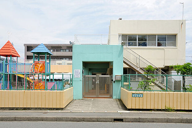 岡田保育園まで611m