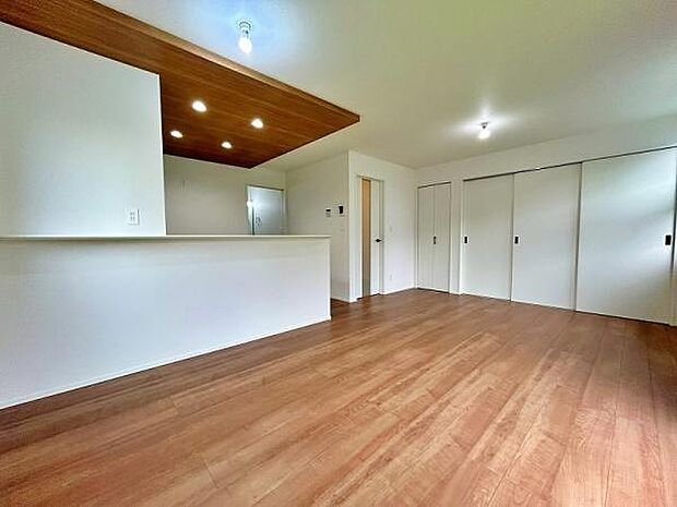 16帖の開放的なLDK