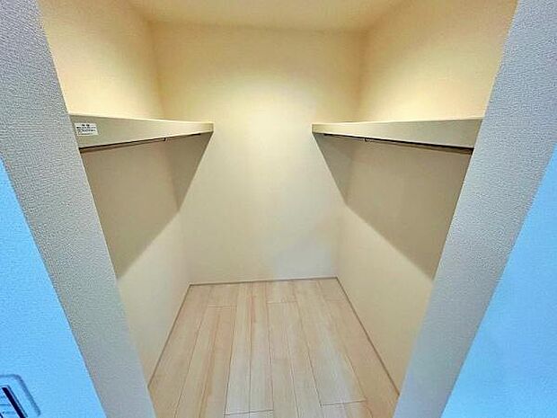 大容量のウォークインクローゼット！