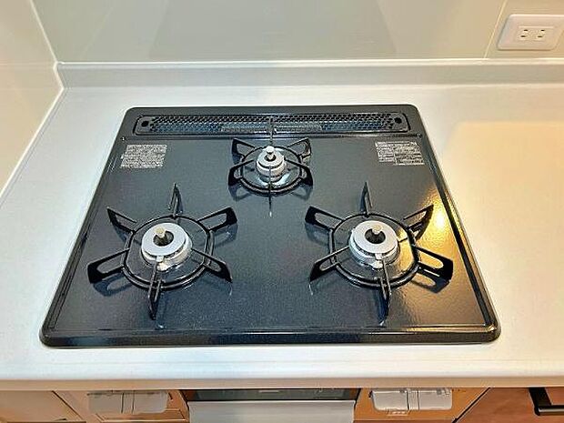 便利な3口コンロ