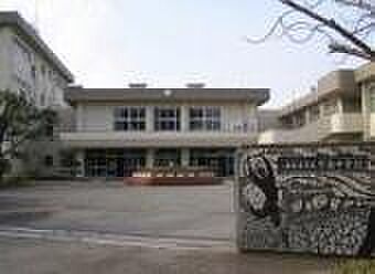 海老名市立今泉中学校まで1031m