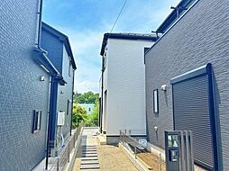 神奈川県綾瀬市小園