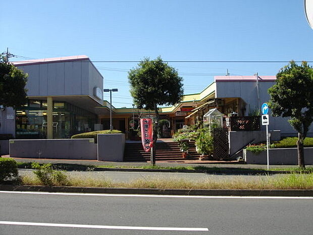 毛利台ショッピングセンターまで967m