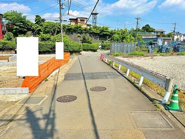 見通しが良好で駐車も安心です