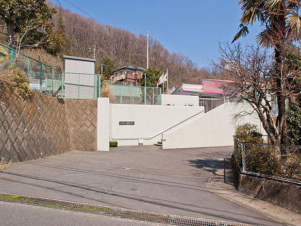 厚木市立小鮎保育所まで1935m