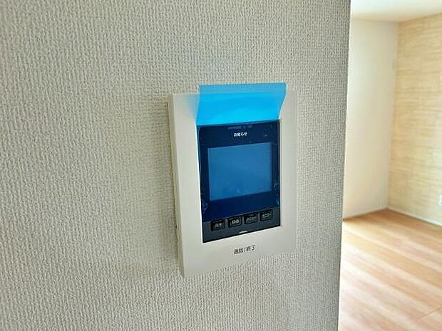 安心のモニター付きインターフォン