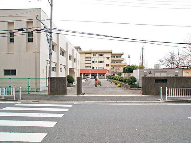 座間市立相模中学校まで1256m