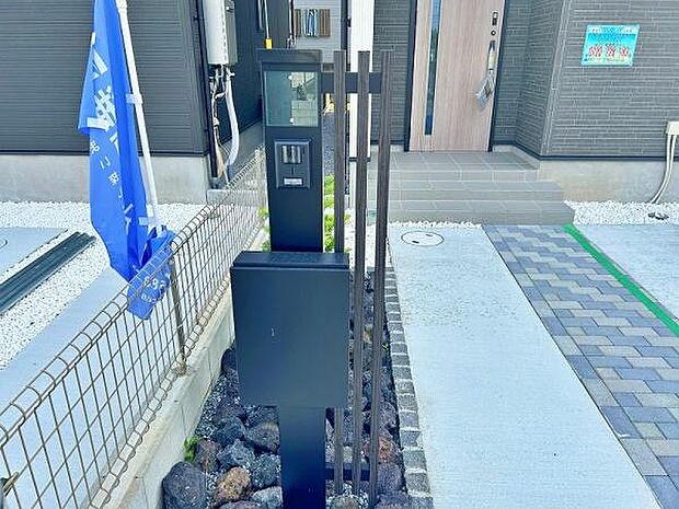 安心のモニター付きインターフォン