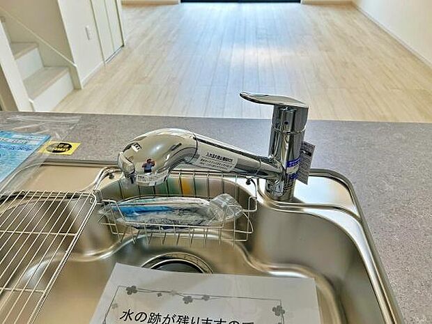 浄水器一体型の水栓は便利です